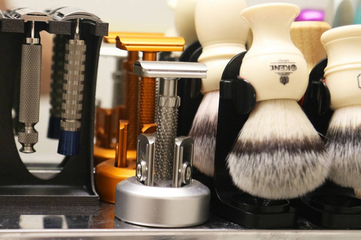 Blade Lubrication: The Overlooked Secret to Flawless Beard Scissor Cuts
